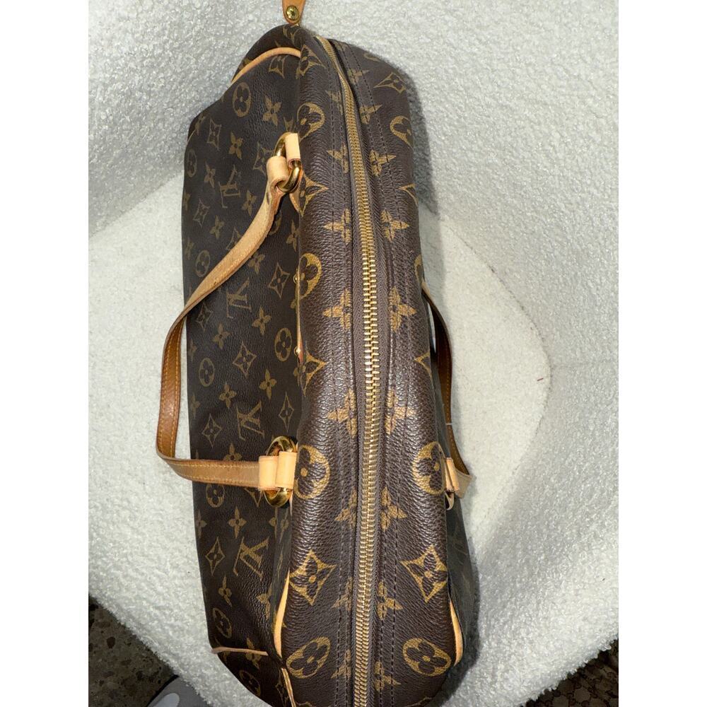 Louis Vuitton Monogram Canvas Bag - Picture 4 of 8